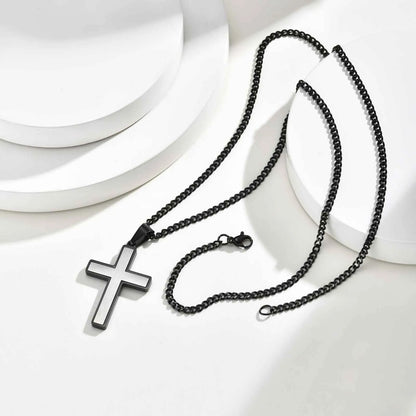 Collar con colgante de cruz en acero inoxidable estilo minimalista